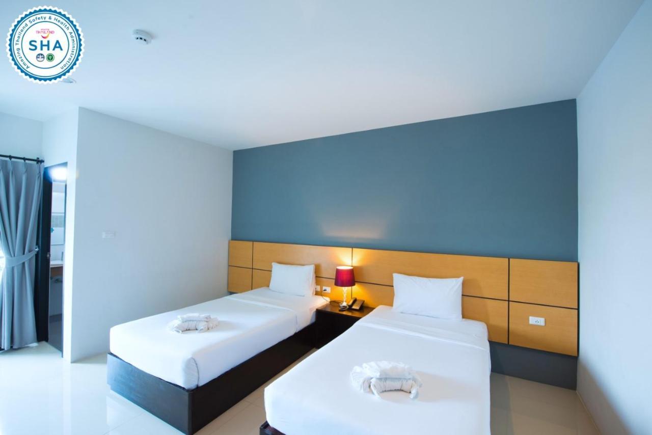 Lee Hotel Сурат Тхани Екстериор снимка