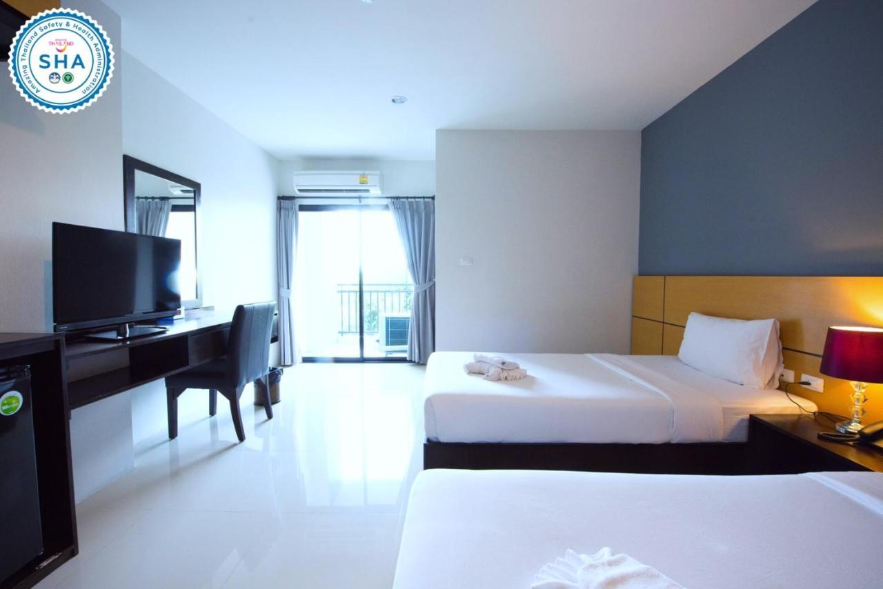 Lee Hotel Сурат Тхани Екстериор снимка
